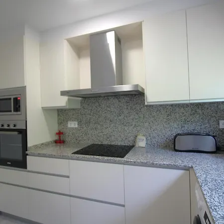 V. Fane Esq - Casa Con Jardin Y Vista Mar En Acabada De Reformar - Es-228-10 Llança